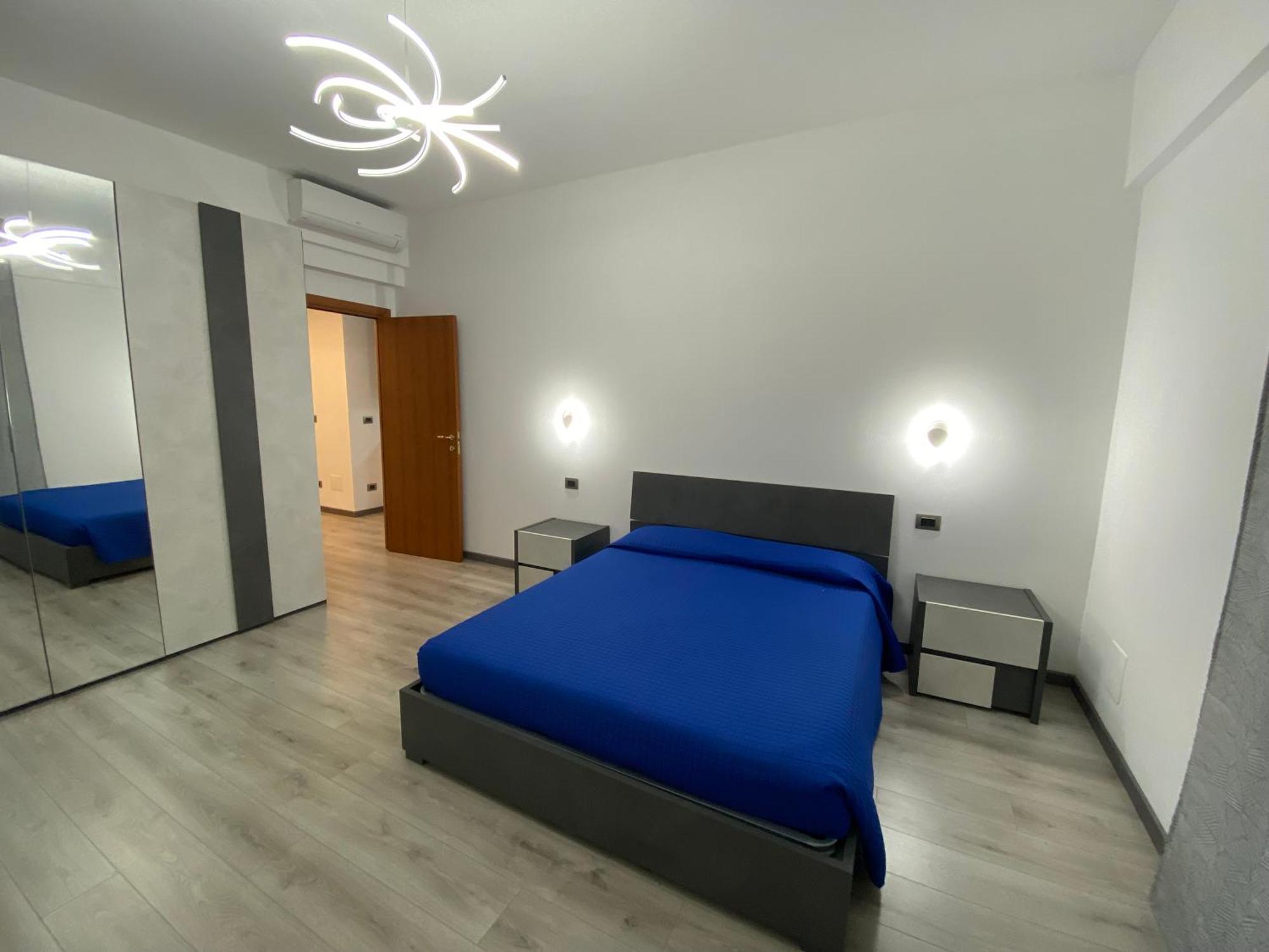 Santa Teresa E Comodo Torino